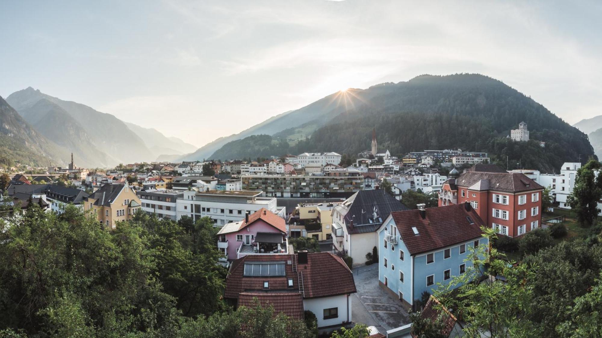 Deluxe Apartement Tirol Ландек Екстериор снимка