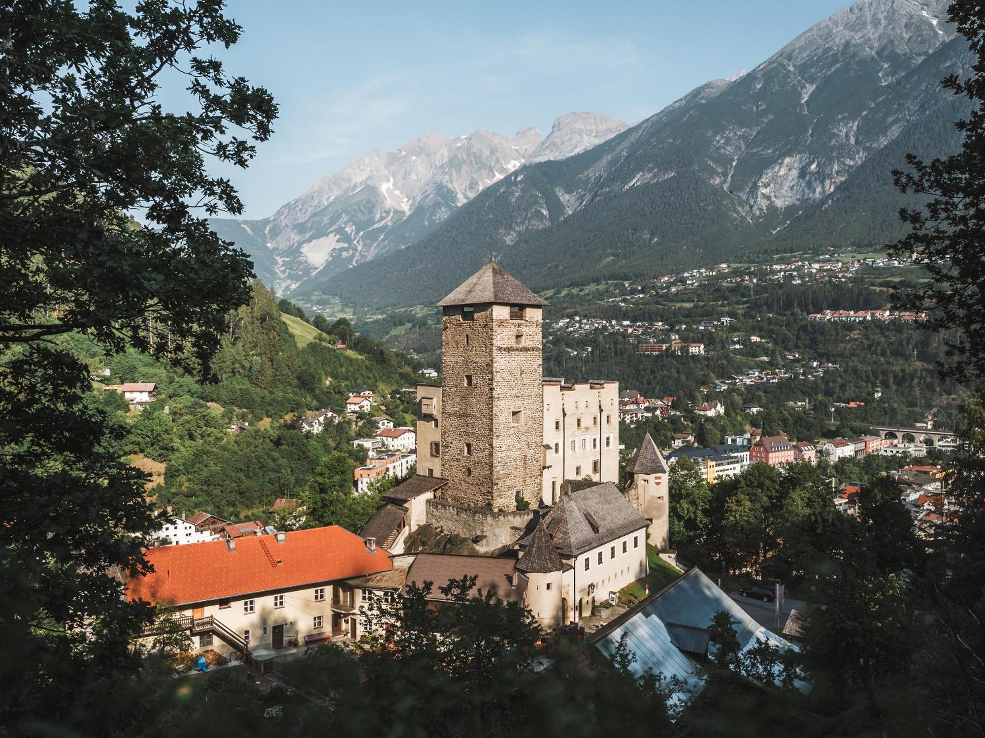 Deluxe Apartement Tirol Ландек Екстериор снимка